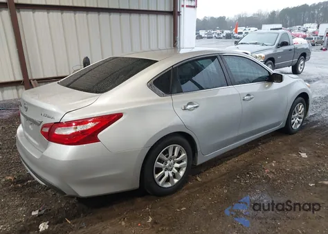 2016 Nissan Altima 2.5 S z USA, uszkodzony, nr VIN 1N4AL3AP1GC241525